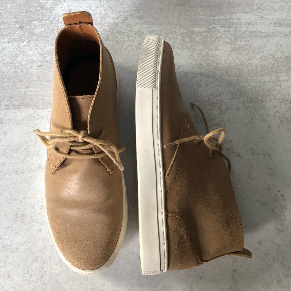Robert Wayne Tan Suede Hi Top Sneaker 9.5 D